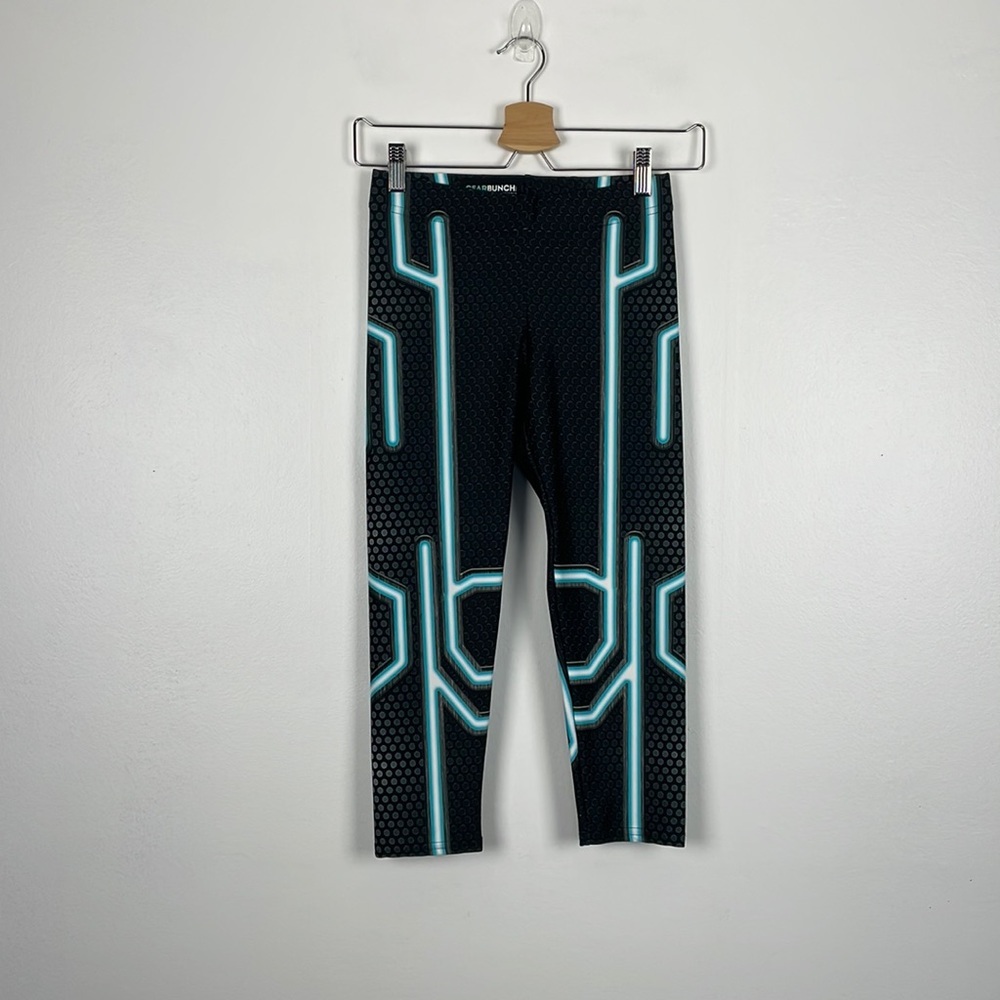 Gear bunch women's multicolor design stretch capris legging pants Size Small